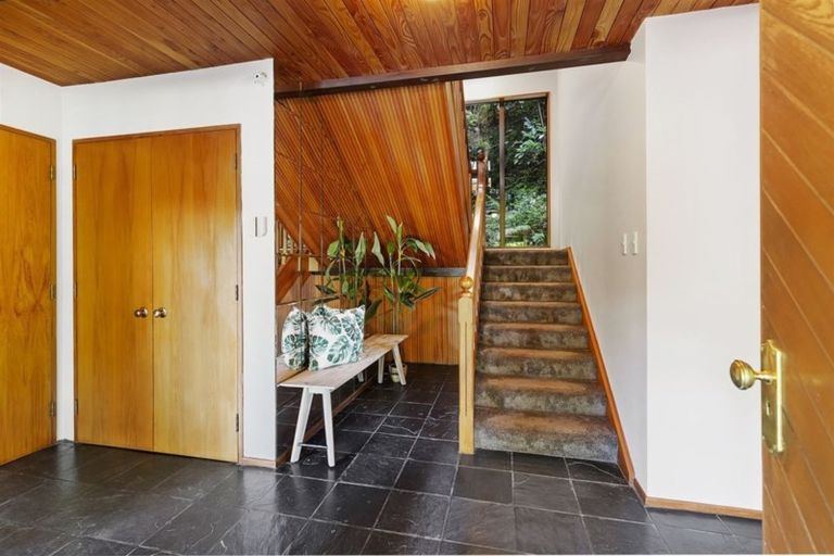 Photo of property in 172 Paremata Road, Paremata, Porirua, 5024