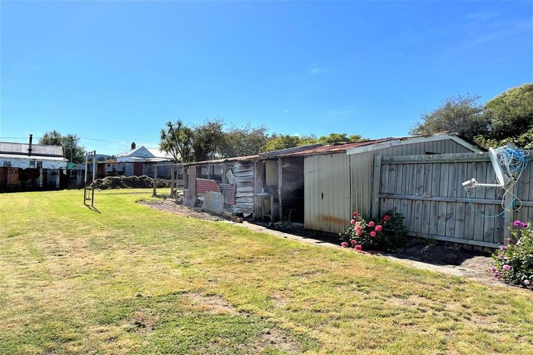 Photo of property in 27 Poole Street, Kaitangata, 9210