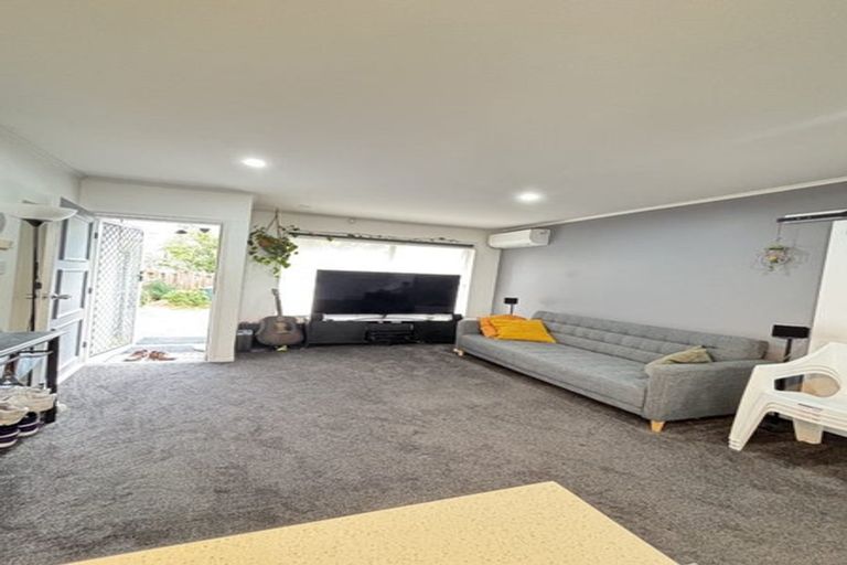 Photo of property in 3/35 Brixton Road, Mount Eden, Auckland, 1024