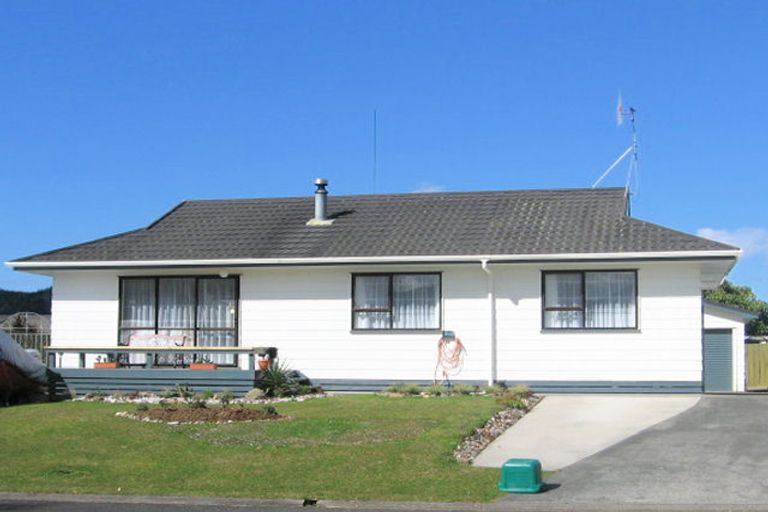 Photo of property in 157 Durrant Drive, Whangamata, 3620