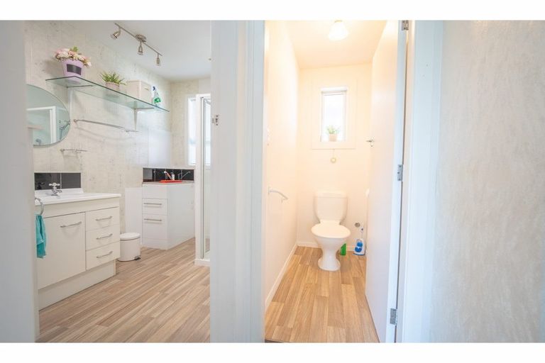 Photo of property in 2/458 Barbadoes Street, Edgeware, Christchurch, 8013