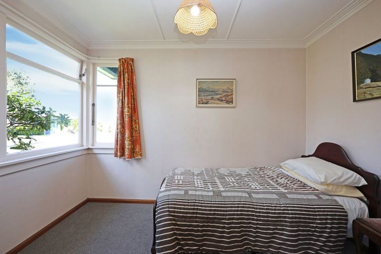 Photo of property in 8 Awamoa Road, Holmes Hill, Oamaru, 9401