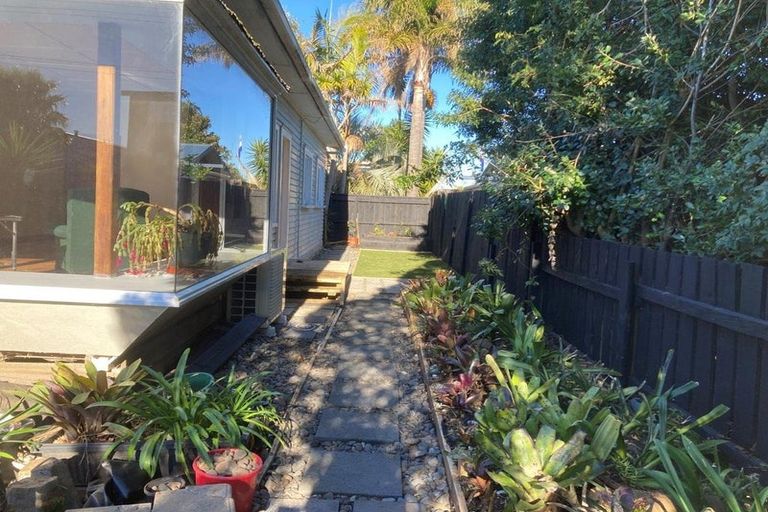 Photo of property in 1218a Papamoa Beach Road, Papamoa Beach, Papamoa, 3118