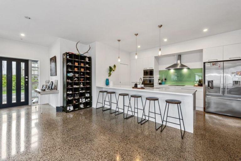 Photo of property in 2 Rigg Place, Flagstaff, Hamilton, 3210