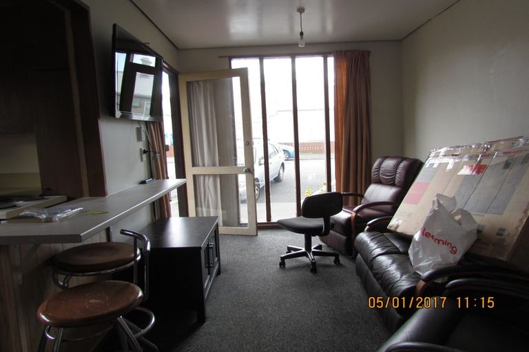 Photo of property in 45 Howe Street, North Dunedin, Dunedin, 9016