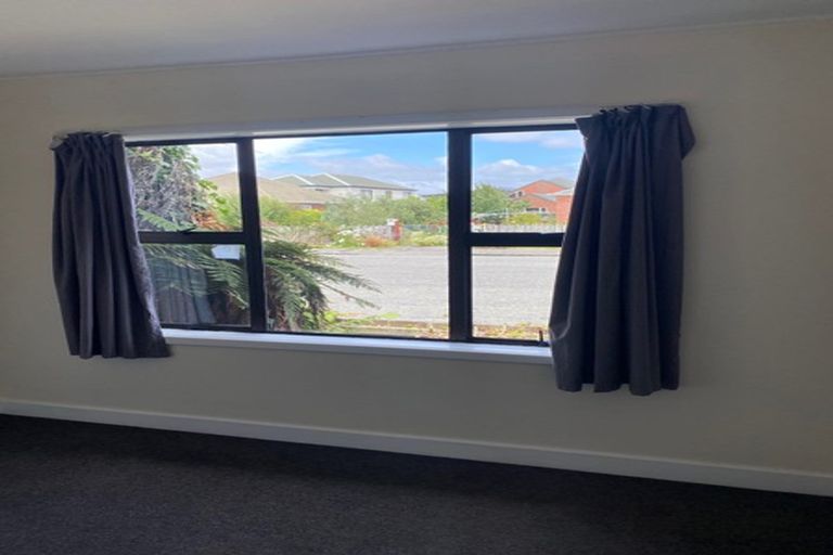 Photo of property in 64 Wainui Street, Riccarton, Christchurch, 8041