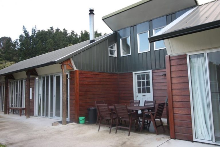 Photo of property in 55 Fitzherbert East Road, Aokautere, Palmerston North, 4471