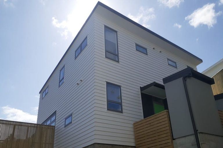 Photo of property in 7/30 Monowai Road, Johnsonville, Wellington, 6037