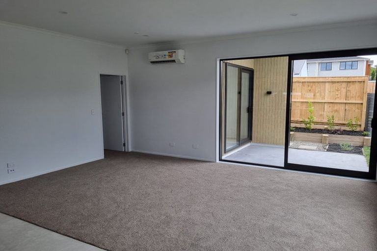 Photo of property in 31a Cambie Avenue, Red Beach, 0932