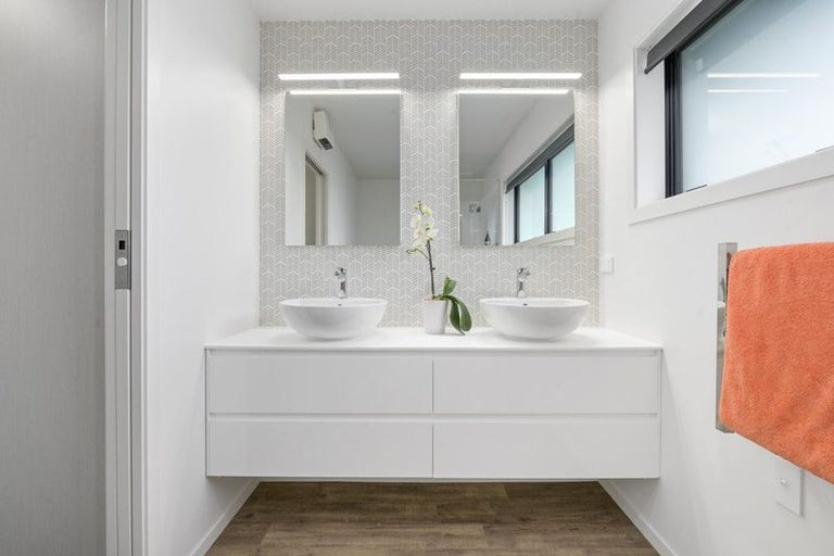 Photo of property in 50 Glen Lynne Avenue, Queenwood, Hamilton, 3210