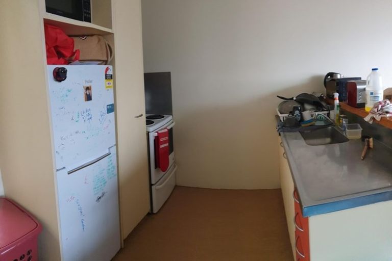 Photo of property in 11/5 Hopper Street, Mount Cook, Wellington, 6011