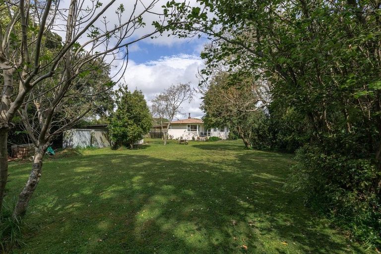 Photo of property in 305 Karere Road, Tiakitahuna, Palmerston North, 4477