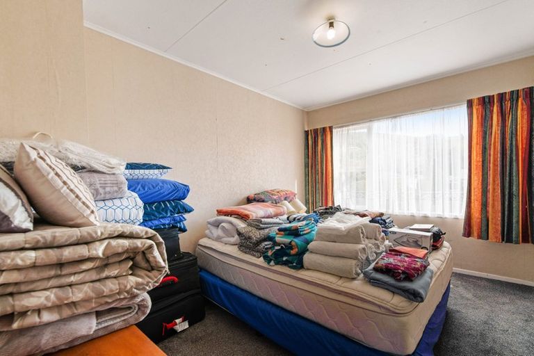 Photo of property in 6 Roger Street, Pukehangi, Rotorua, 3015