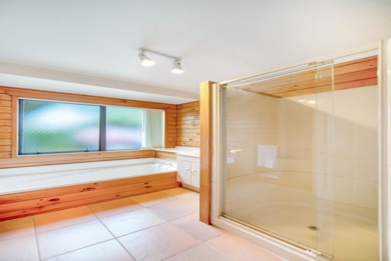 Photo of property in 2/47 Headcorn Place, Botany Downs, Auckland, 2010