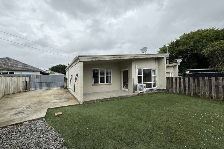 Photo of property in 2/571 Fergusson Drive, Trentham, Upper Hutt, 5018