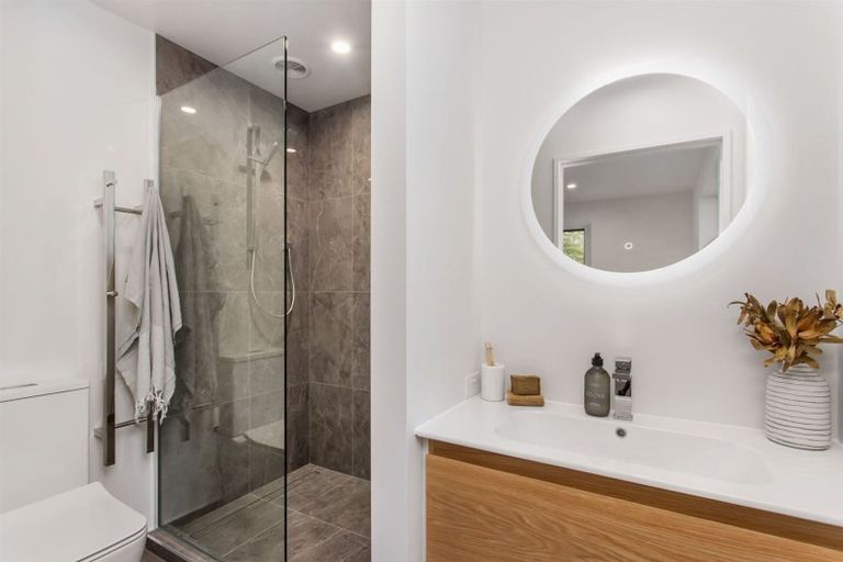 Photo of property in 35 Tui Street, Fendalton, Christchurch, 8041