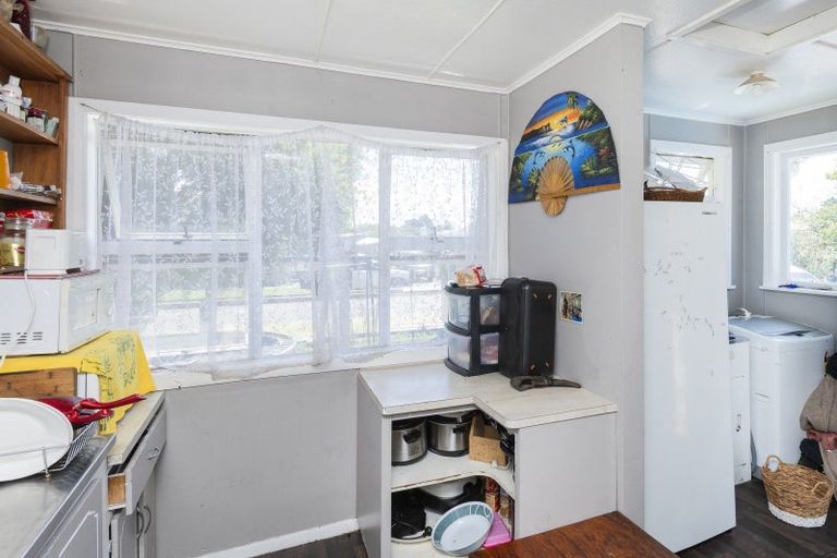 Photo of property in 24 Glasgow Crescent, Kaiti, Gisborne, 4010