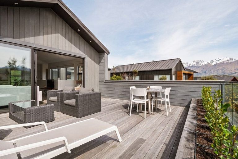 Photo of property in 11 Mckellar Drive, Jacks Point, Queenstown, 9371