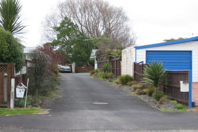 Photo of property in 8 Sacha Place, Glenview, Hamilton, 3206