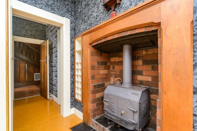 Photo of property in 27 High Street, Bulls, 4818