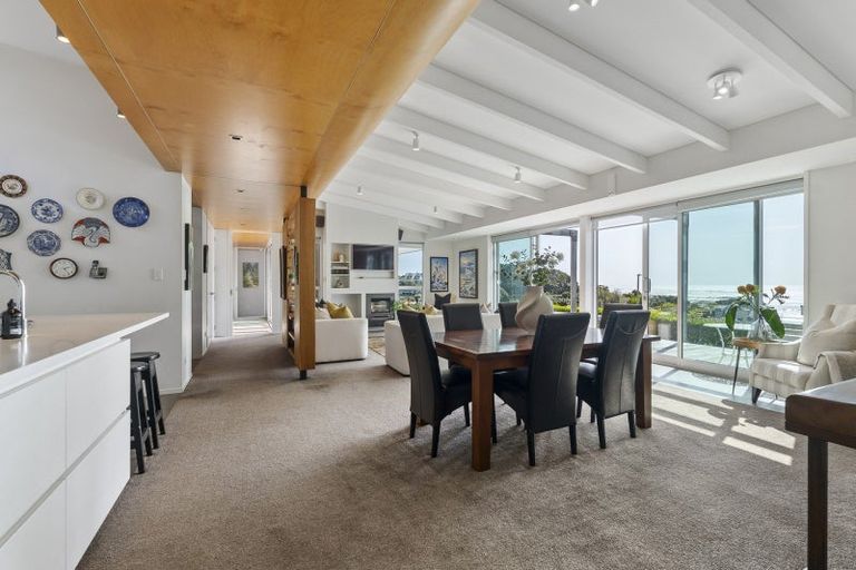 Photo of property in 13 Shearer Drive, Oakura, 4314