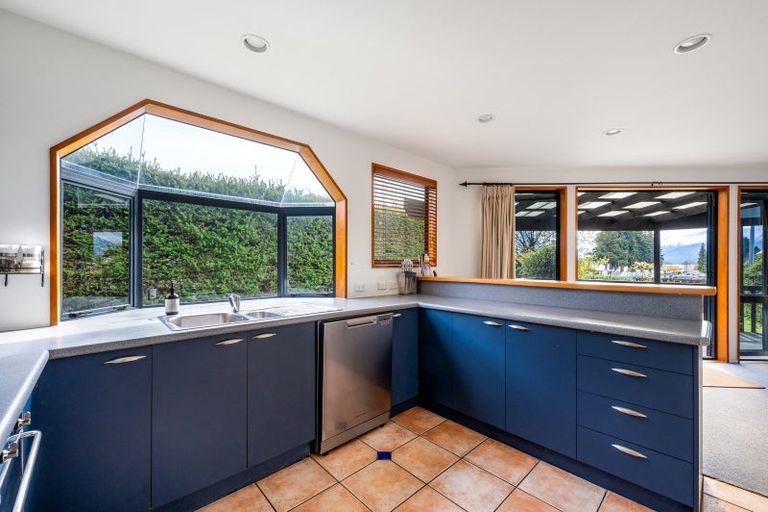 Photo of property in 172 Upton Street, Wanaka, 9305