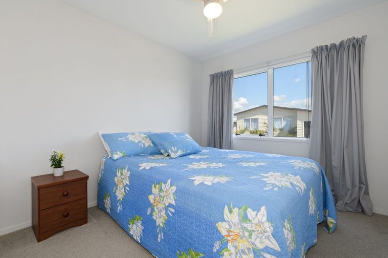 Photo of property in 11 Kamahi Crescent, Papamoa Beach, Papamoa, 3118