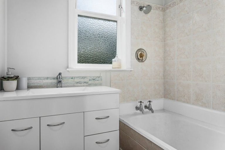 Photo of property in 26 Churchill Street, Whakatane, 3120