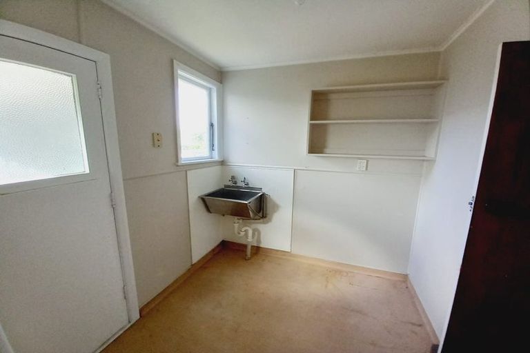 Photo of property in 24 Smiths Avenue, Papakura, 2110