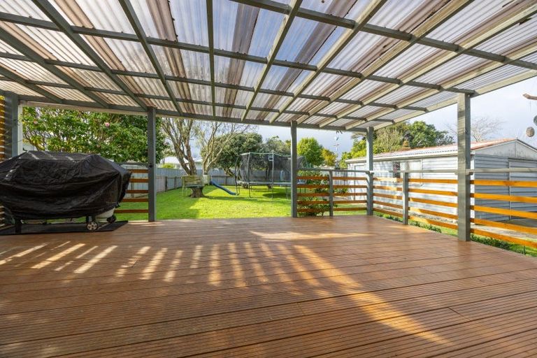 Photo of property in 38 Crewe Crescent, Hokowhitu, Palmerston North, 4410