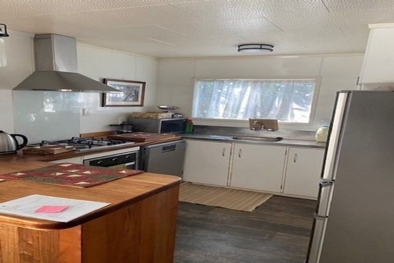 Photo of property in 16 Maria Place, Turangi, 3334