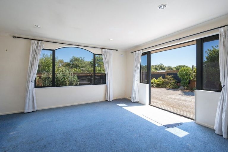 Photo of property in 16 Allport Place, Stoke, Nelson, 7011