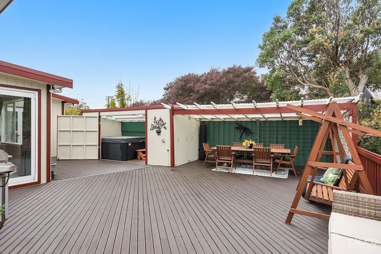 Photo of property in 144 Riverside Drive, Waiwhetu, Lower Hutt, 5010