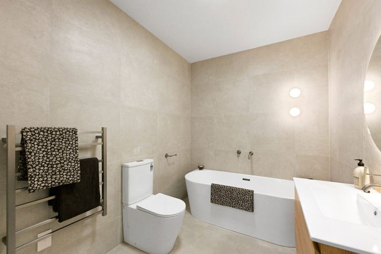 Photo of property in 30 Akakura Terrace, Peacocke, 3206