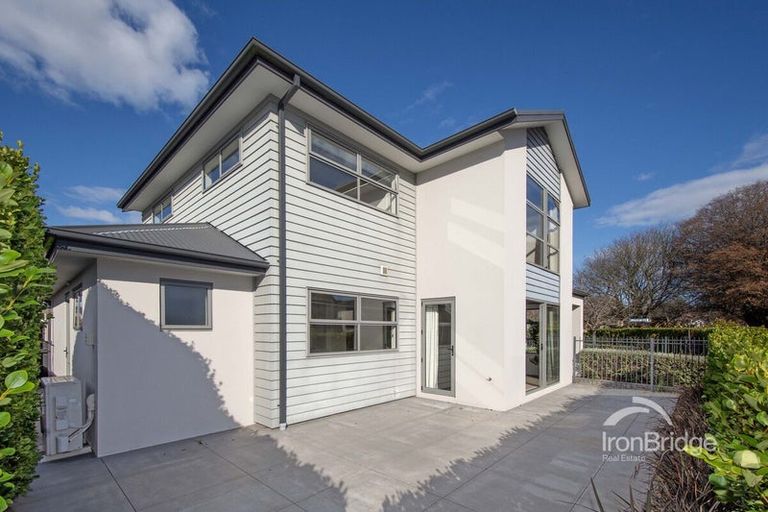 Photo of property in 6 The Willows, Hillmorton, Christchurch, 8024