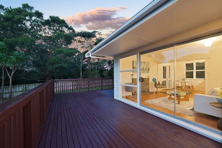 Photo of property in 43 Riverpark Crescent, Henderson, Auckland, 0610