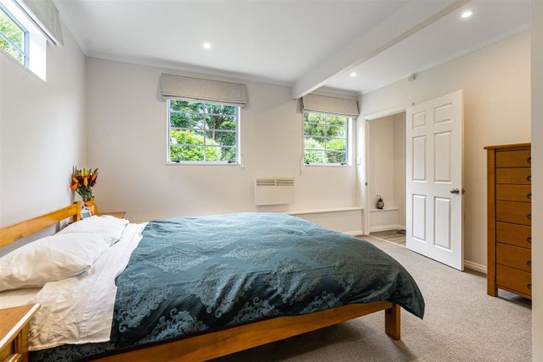 Photo of property in 1/18 Coroglen Avenue, Birkenhead, Auckland, 0626