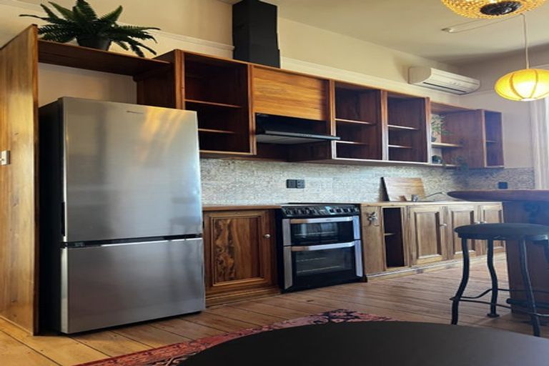 Photo of property in 1/141 Somerfield Street, Somerfield, Christchurch, 8024