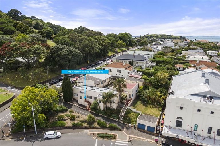 Photo of property in 3/64 Victoria Road, Devonport, Auckland, 0624
