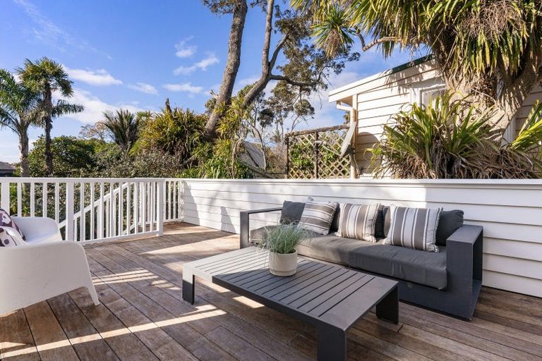 Photo of property in 19 Burnley Terrace, Mount Eden, Auckland, 1024