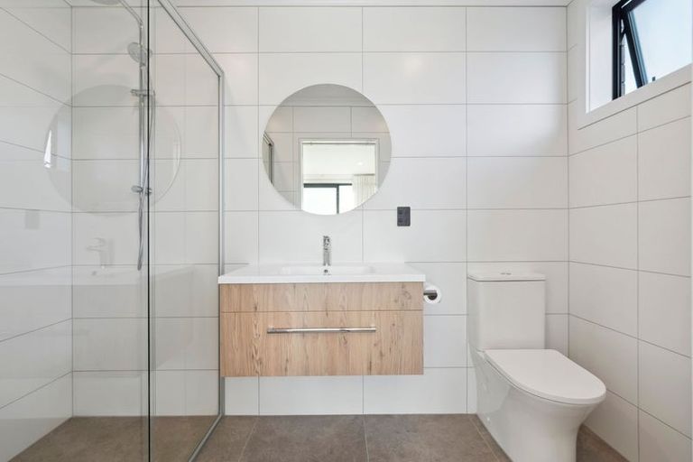 Photo of property in 17 Arohanui Road, Karaka, 2124