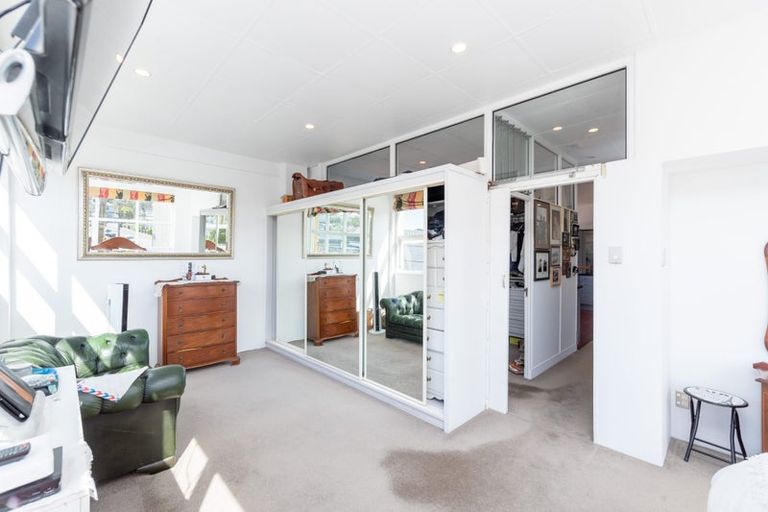 Photo of property in 233 Riddiford Street, Newtown, Wellington, 6021