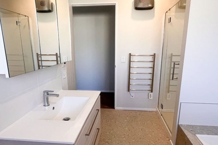 Photo of property in 29 Selfe Crescent, Burwood, Christchurch, 8083