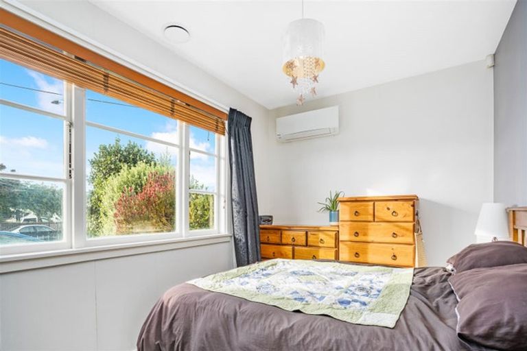 Photo of property in 17 Tauiwi Crescent, Hei Hei, Christchurch, 8042