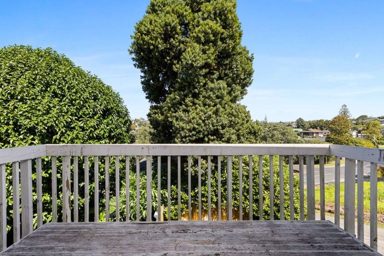 Photo of property in 23 Glamorgan Drive, Torbay, Auckland, 0630