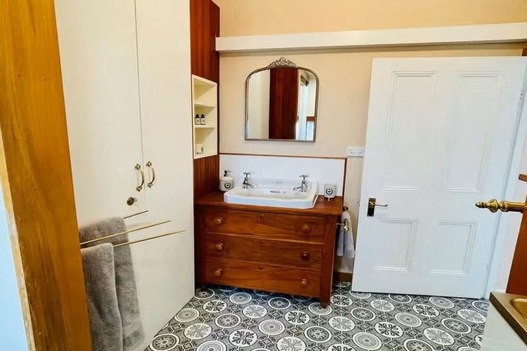 Photo of property in 3 Teviot Street, Roxburgh, 9500