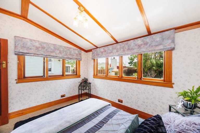 Photo of property in 18 Miro Street, Takaro, Palmerston North, 4410
