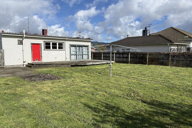 Photo of property in 3 Rimu Street, Wallaceville, Upper Hutt, 5018