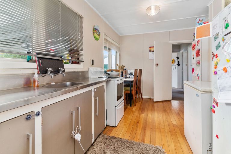 Photo of property in 9 Ian Street, Koutu, Rotorua, 3010