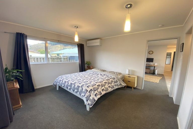 Photo of property in 99 Hazlett Street, Clyde, 9330